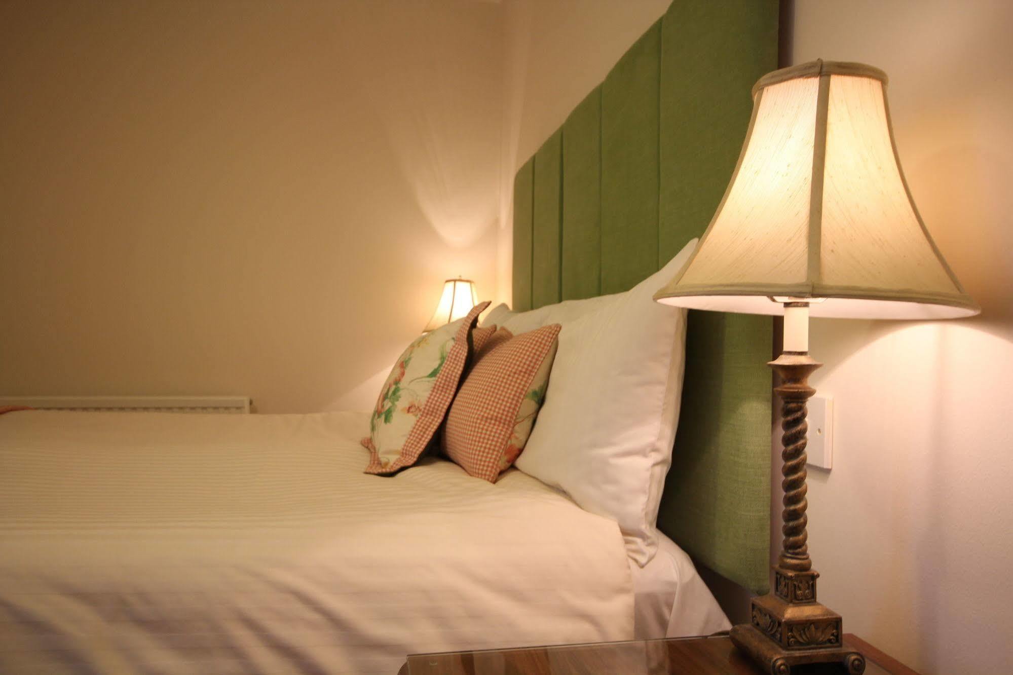 Strathburn Hotel Inverurie By Compass Hospitality Екстер'єр фото