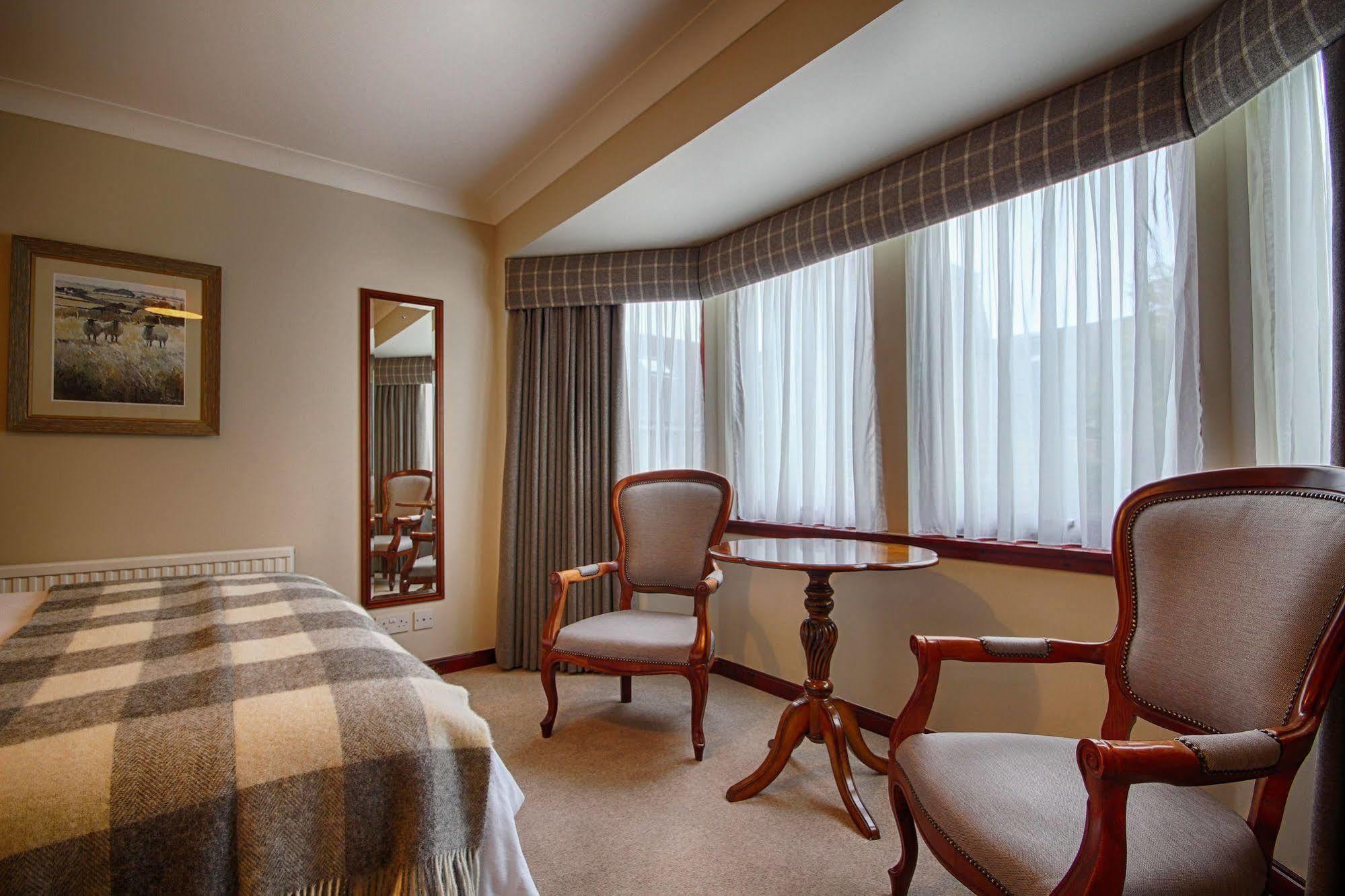 Strathburn Hotel Inverurie By Compass Hospitality Екстер'єр фото
